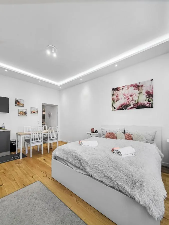 Nordwestbahn Apartments Вена 0*,
